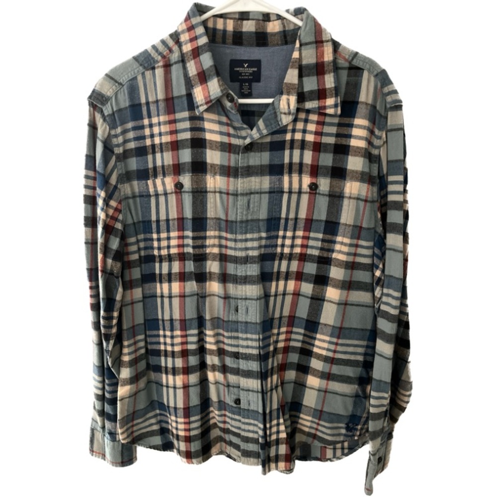 American Eagle Outfitters Men’s Classic Fit Flannel